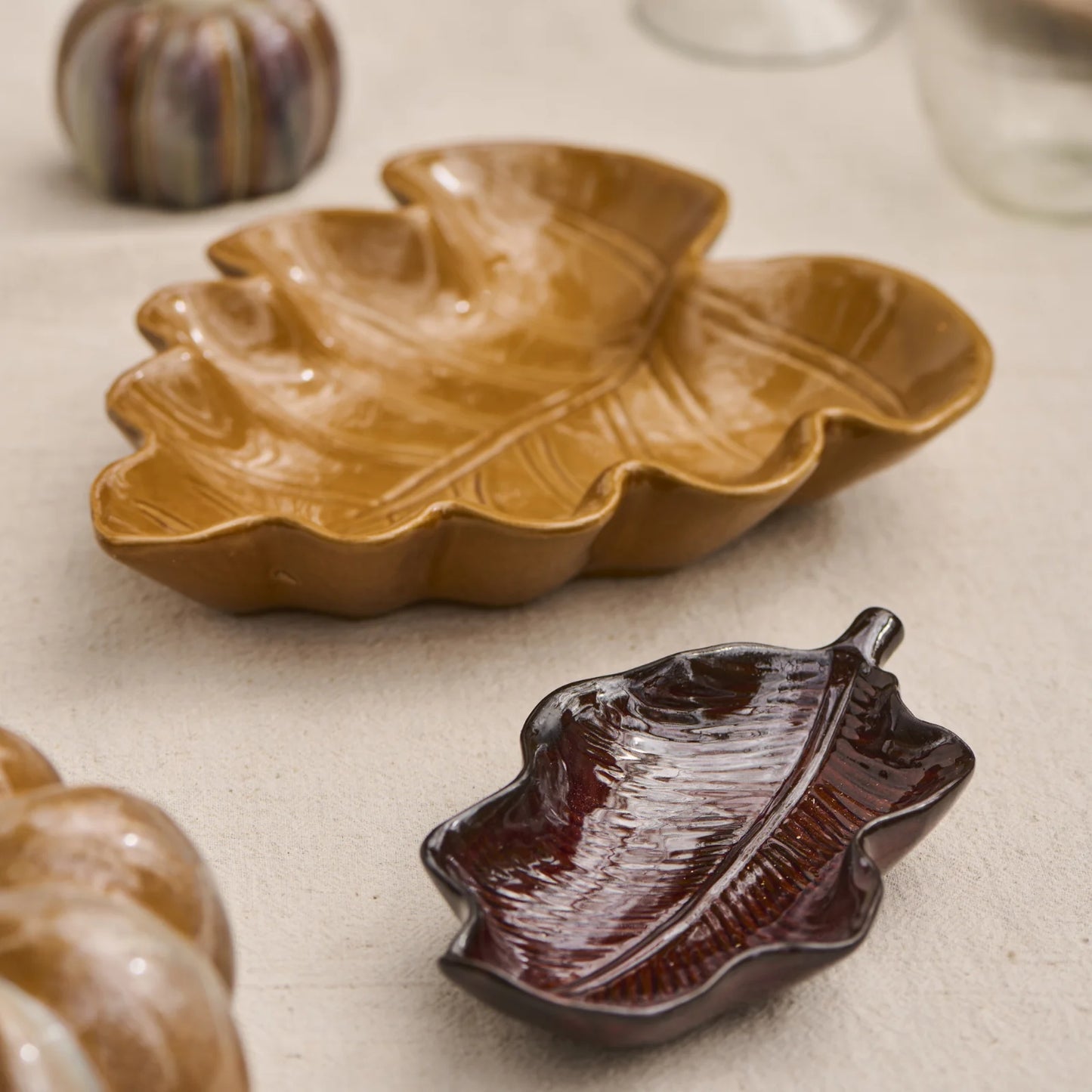 Bladformet Skål fra Ib Laursen - Miljøfoto