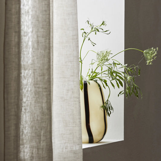 Bohol Vase fra Nordal - Large - Vindueskarm