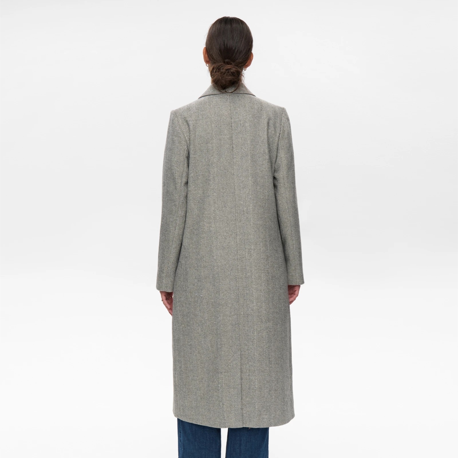 Nuraven Coat fra Nümph - Medium Grey Melange - Model fra ryggen