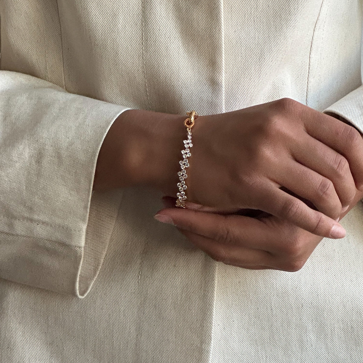Claire Crystal Bracelet fra Pico - Forgyldt - Billede af lås