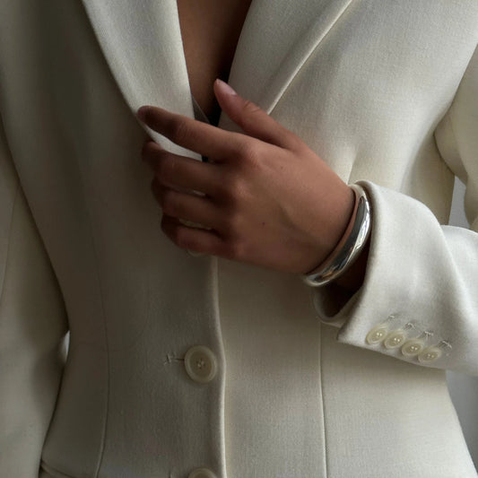 Odessa Chunky Bracelet på model - Pico - Forsølvet