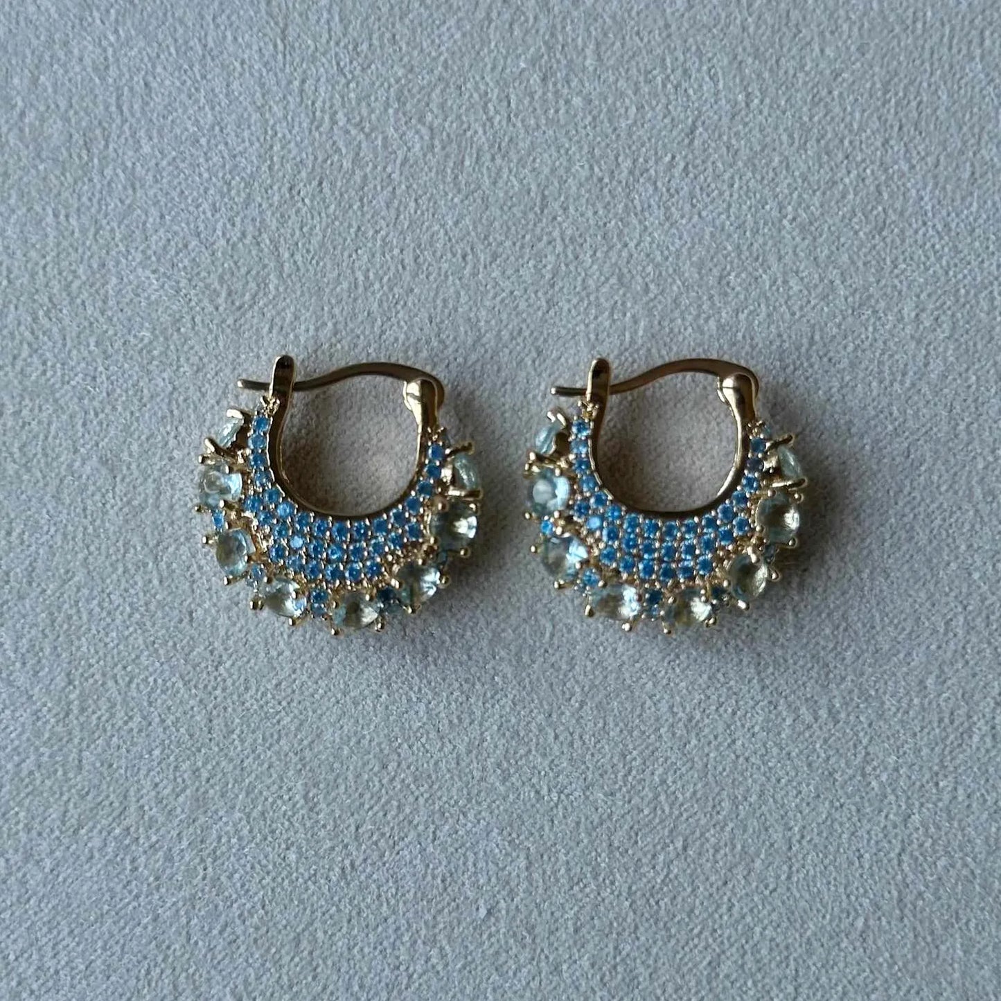 Zahara Crystal Hoops - Flere Varianter