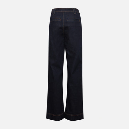 Ireloi Jeans fra Atelier Rêve i Dark Blue Denim (bagfra)