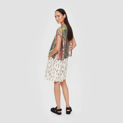 Sunset Sequin Bluse fra Bitte Kai Rand på model fra ryggen