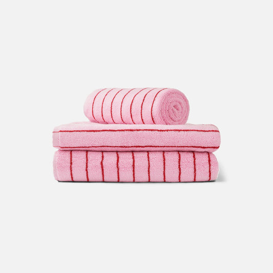 Naram Håndklæder fra Bongusta - Baby Pink/Ski Patrol - Foldet