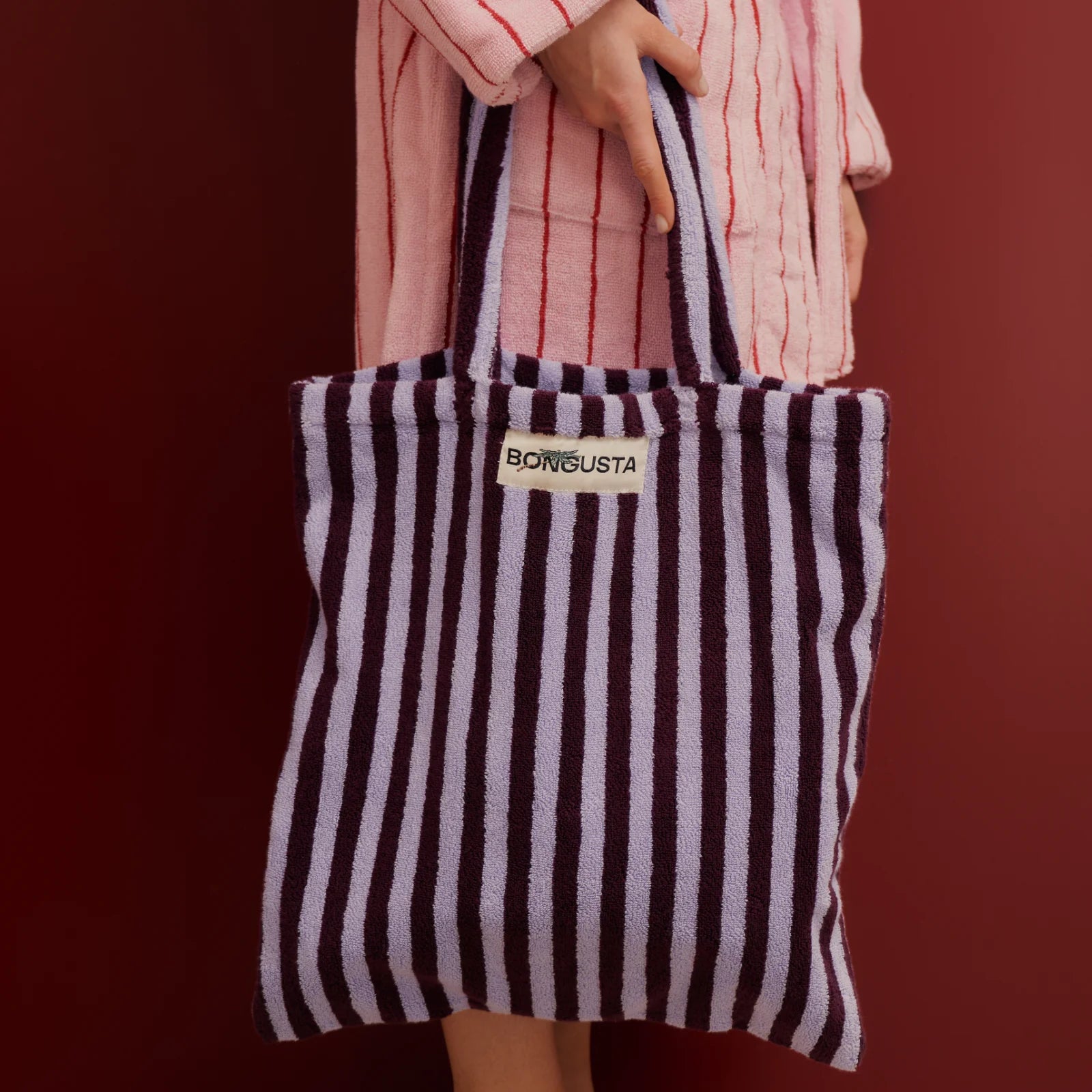 Naram Tote Bag fra Bongusta - Wine/Lavender Blue - Model