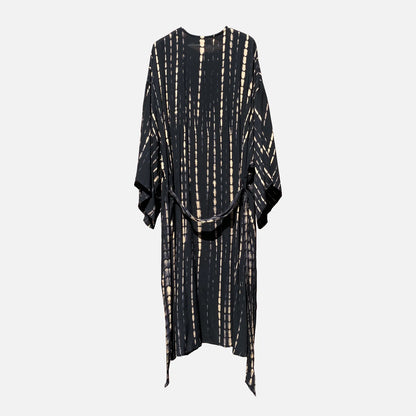 Mora Kimono fra Coconut Milk I sort/creme tie dye (ryg)