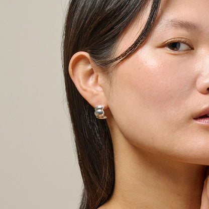 Melia Chunky Hoops fra Enamel - Sølv - Model