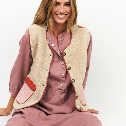 JaceLL Vest fra Lolly's Laundry - Sand - Detalje