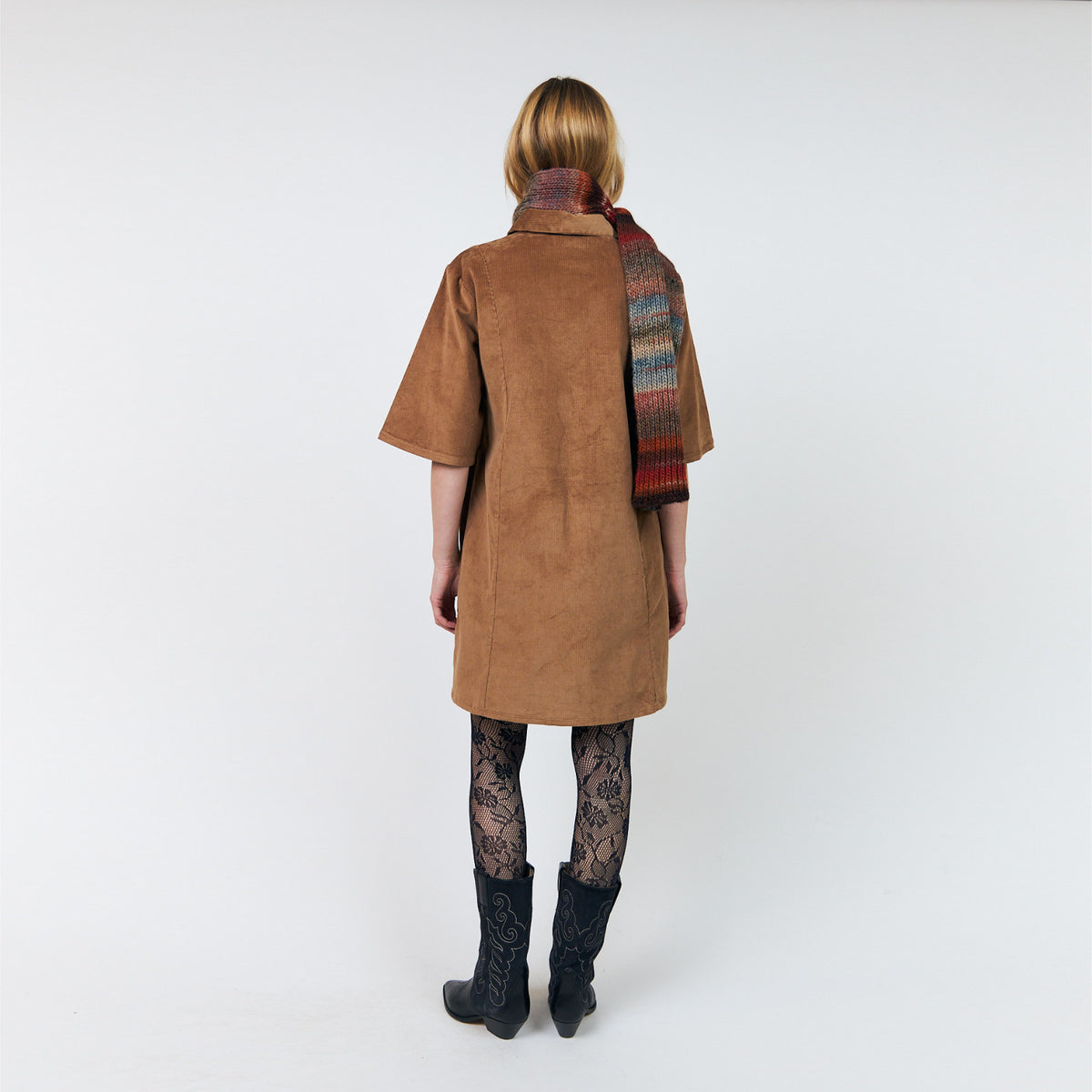 MolaLL Dress fra Lolly's Laundry - Hazel - Model bagfra