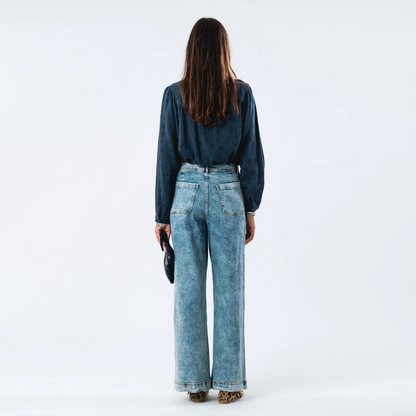 NickyLL Skjorte fra Lolly's Laundry - Dark Blue - Model fra ryggen