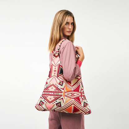 TayLL Hobo Bag - Lolly's Laundry - Model