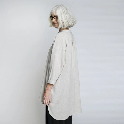 Elba shirt fra Muse Wear i Creme Ecovero Wool (side)