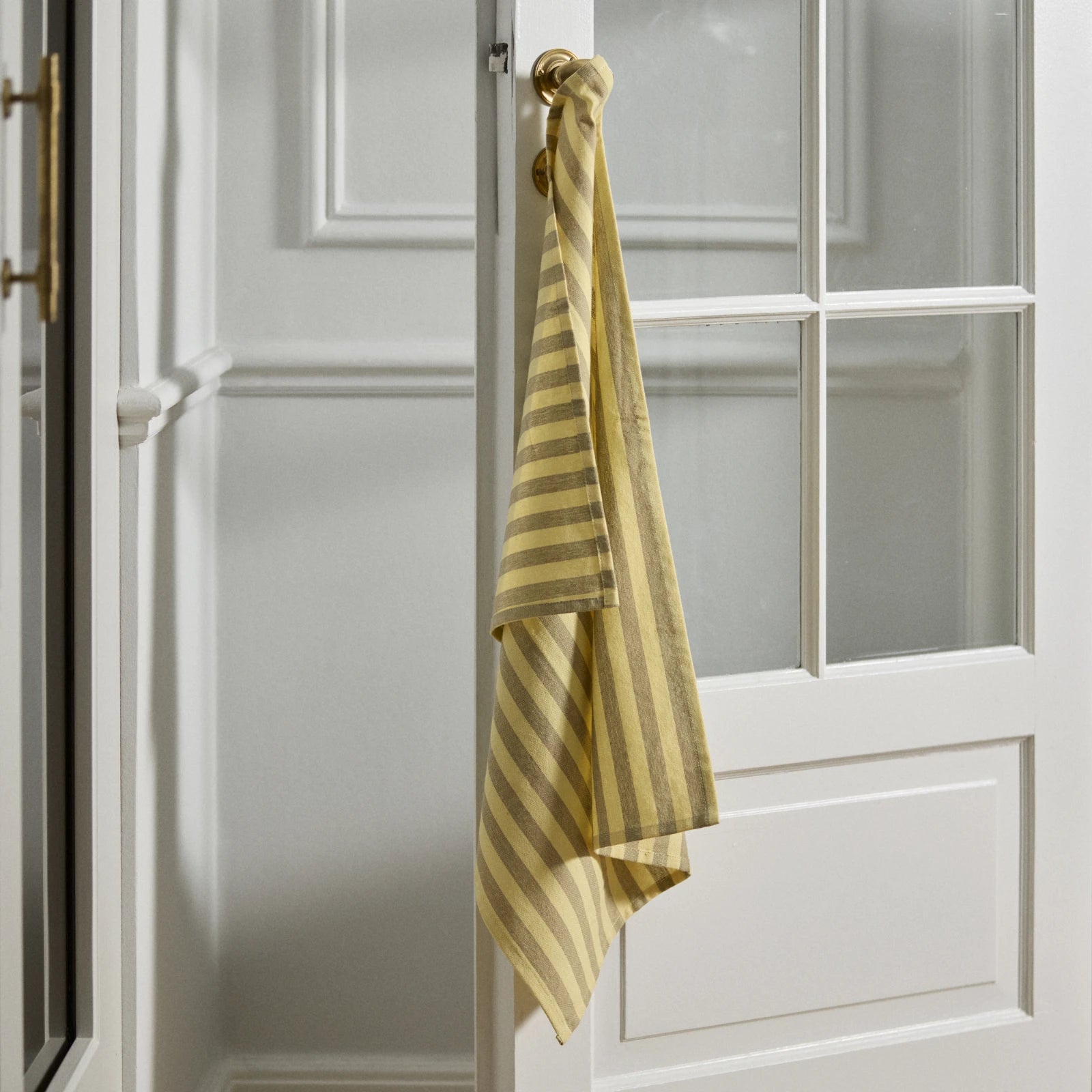 Rafu viskestykke fra Nordal - Gul/Beige