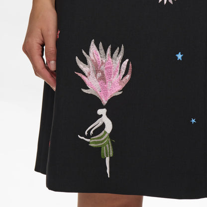 Nualmut Dress fra Nümph - Caviar - Detalje