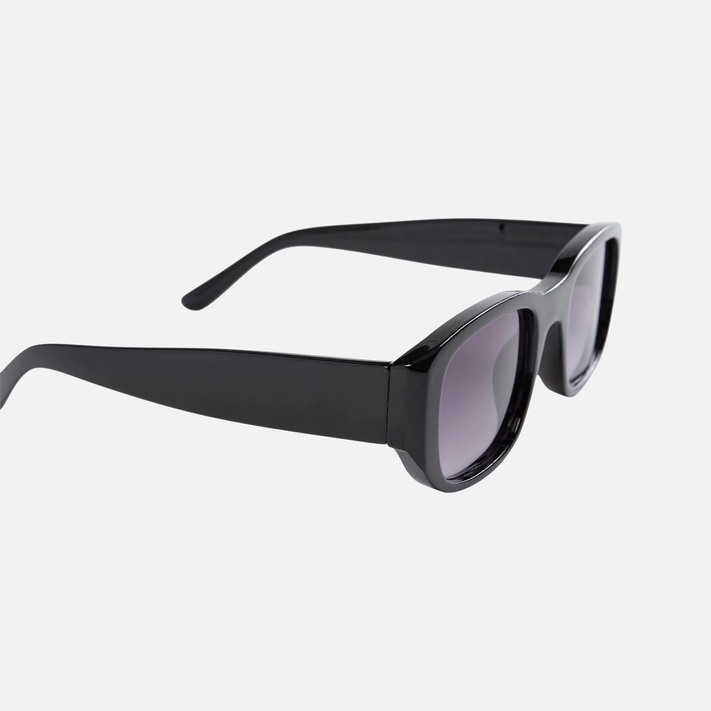 Nucera Sunglasses fra Nümph - Caviar - Fra siden