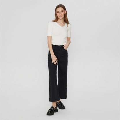 Nuparis Cropped Jeans - Nümph - Black - Model