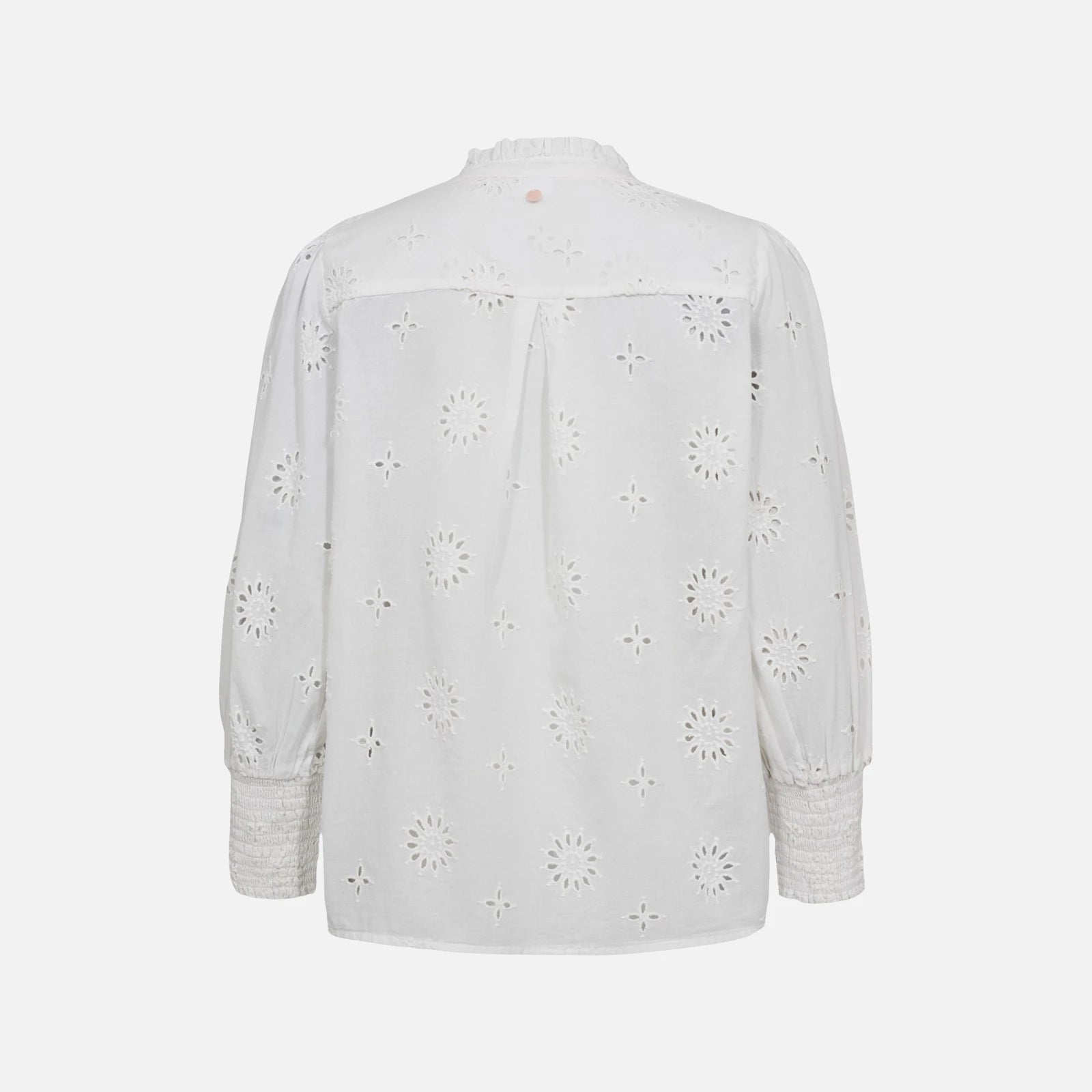 Nusammy Shirt fra Nümph - Bright White - Set fra ryggen