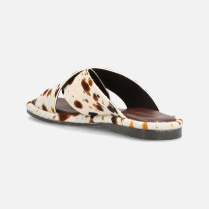 Onry HA sandaler fra Phenumb - Dalmatian Brown Pony Hair - Skråt bagfra