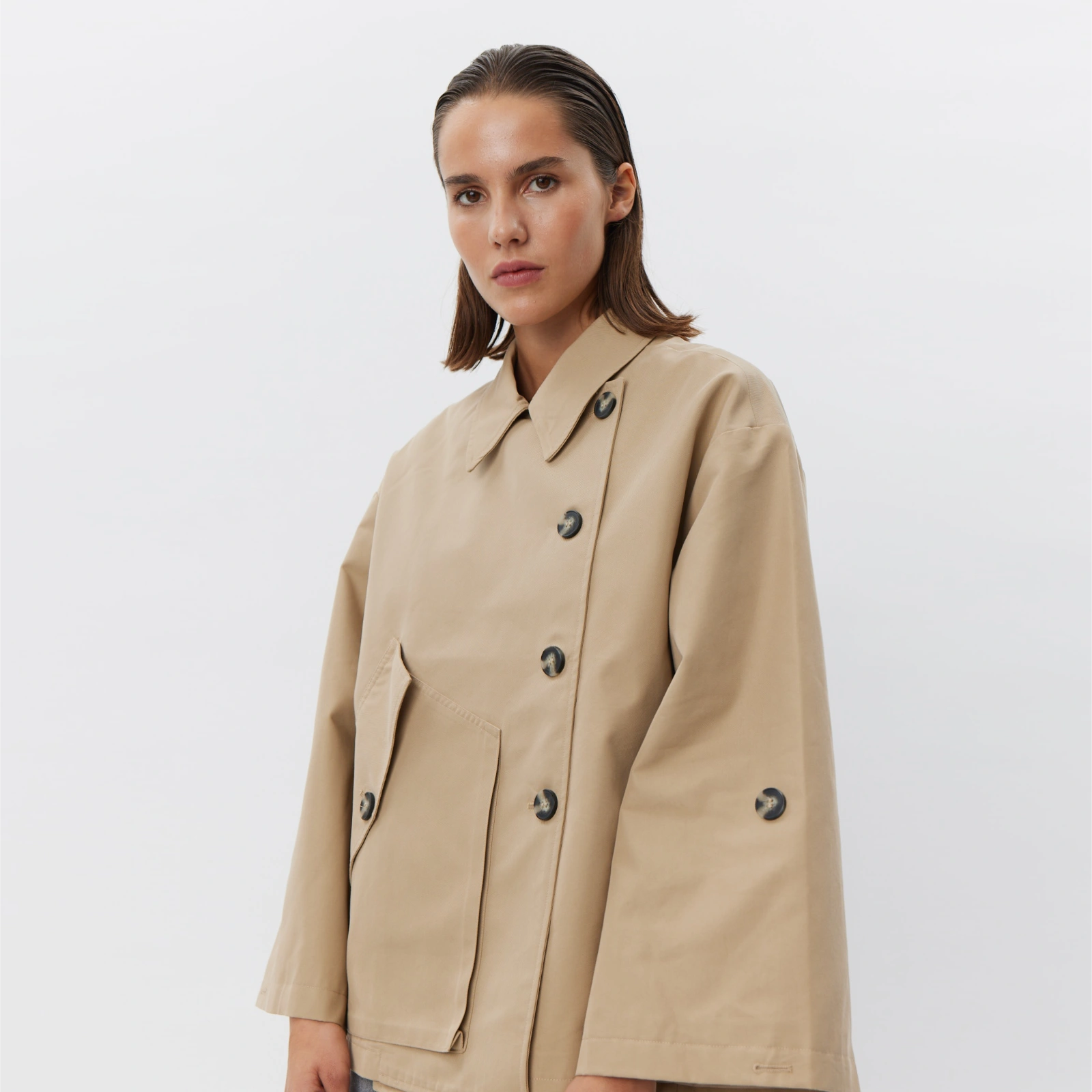 Agatha jakke fra Sofie Schnoor - Camel - På model