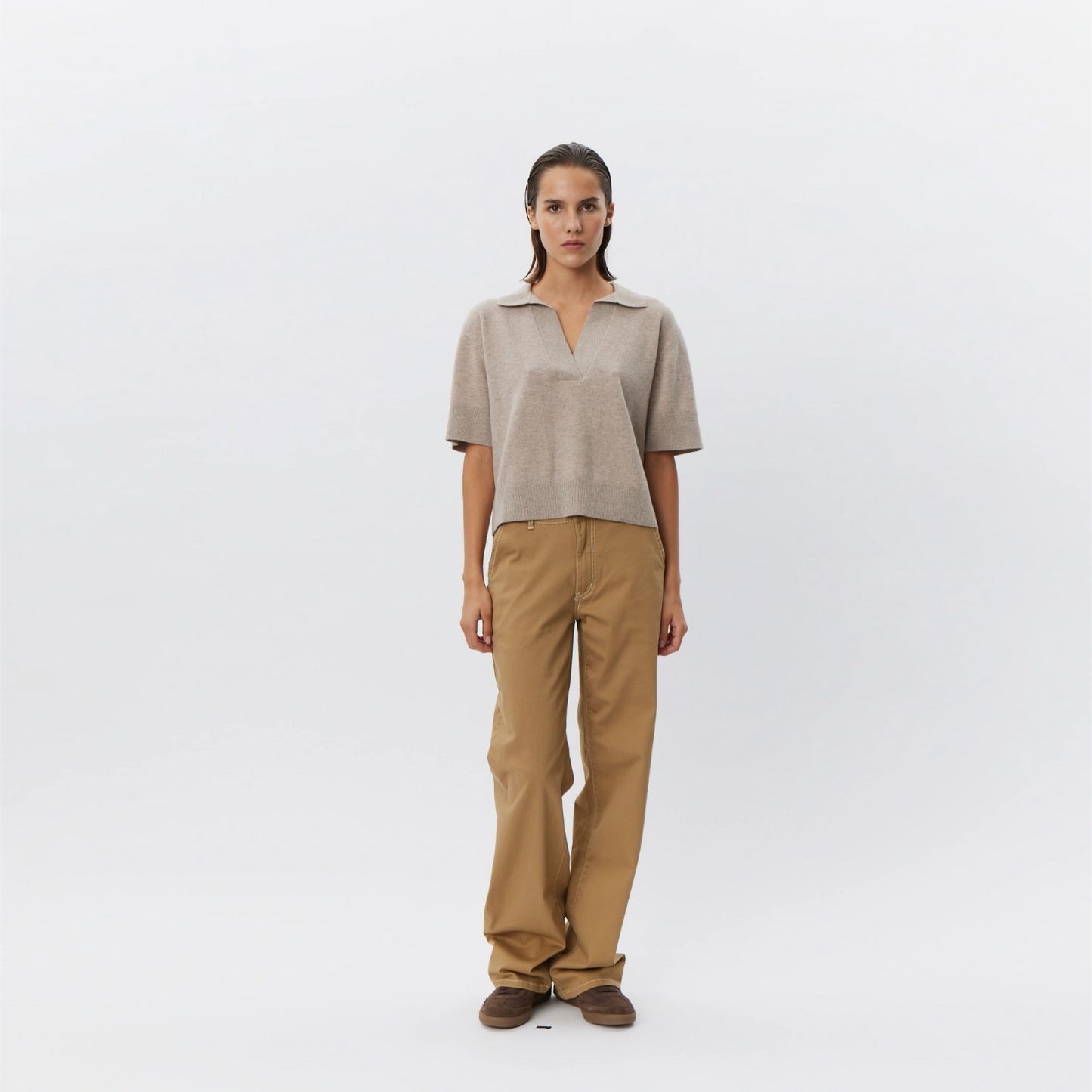 AmalySW Blouse fra Sofie Schnoor - Brown Melange - Model