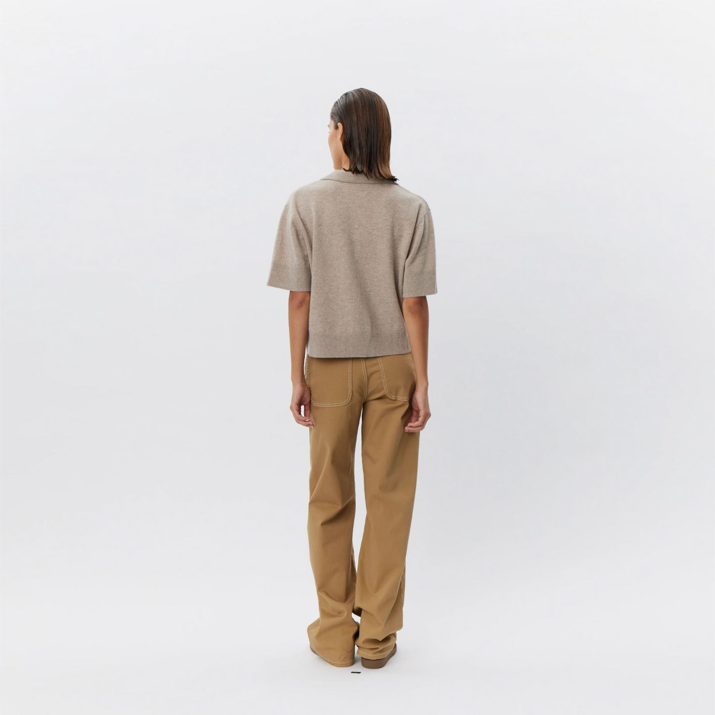 AmalySW Blouse fra Sofie Schnoor - Brown Melange - Model fra ryggen