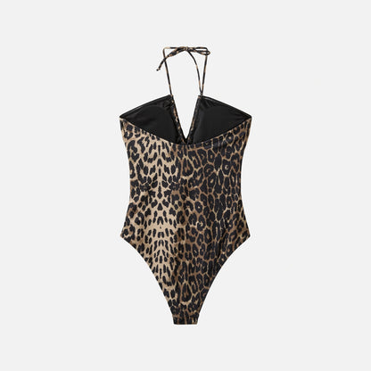 ChelleSW Badedragt fra Sofie Schnoor - Leopard - På model - Ryg