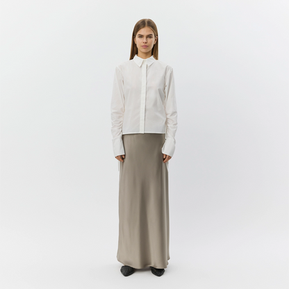 ShirtSW String Detail Shirt fra Sofie Schnoor - Off White - På model