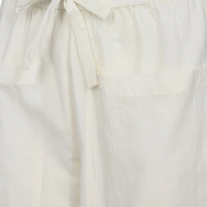 Broderie Anglaise bukser fra Sofie Schnoor - Detalje