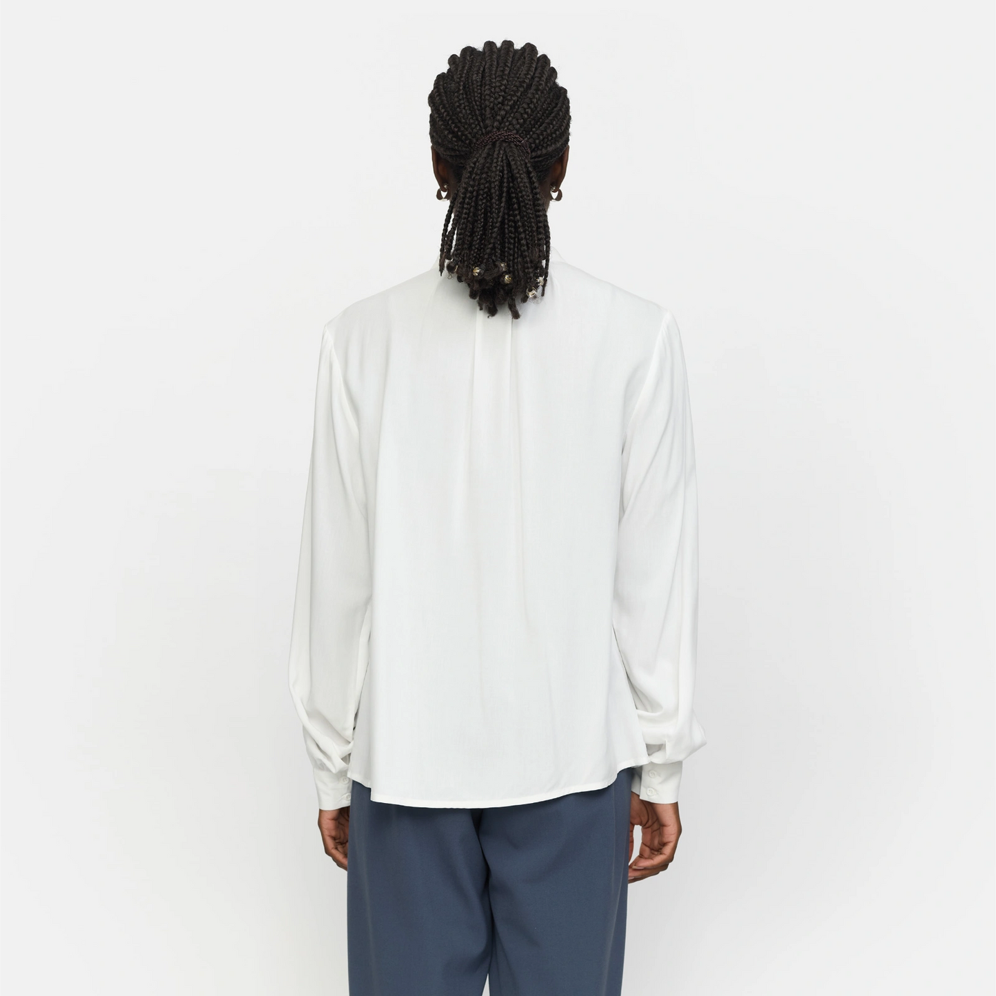 SRFreedom Blouse - Soft Rebels - Snow White - Model ryg