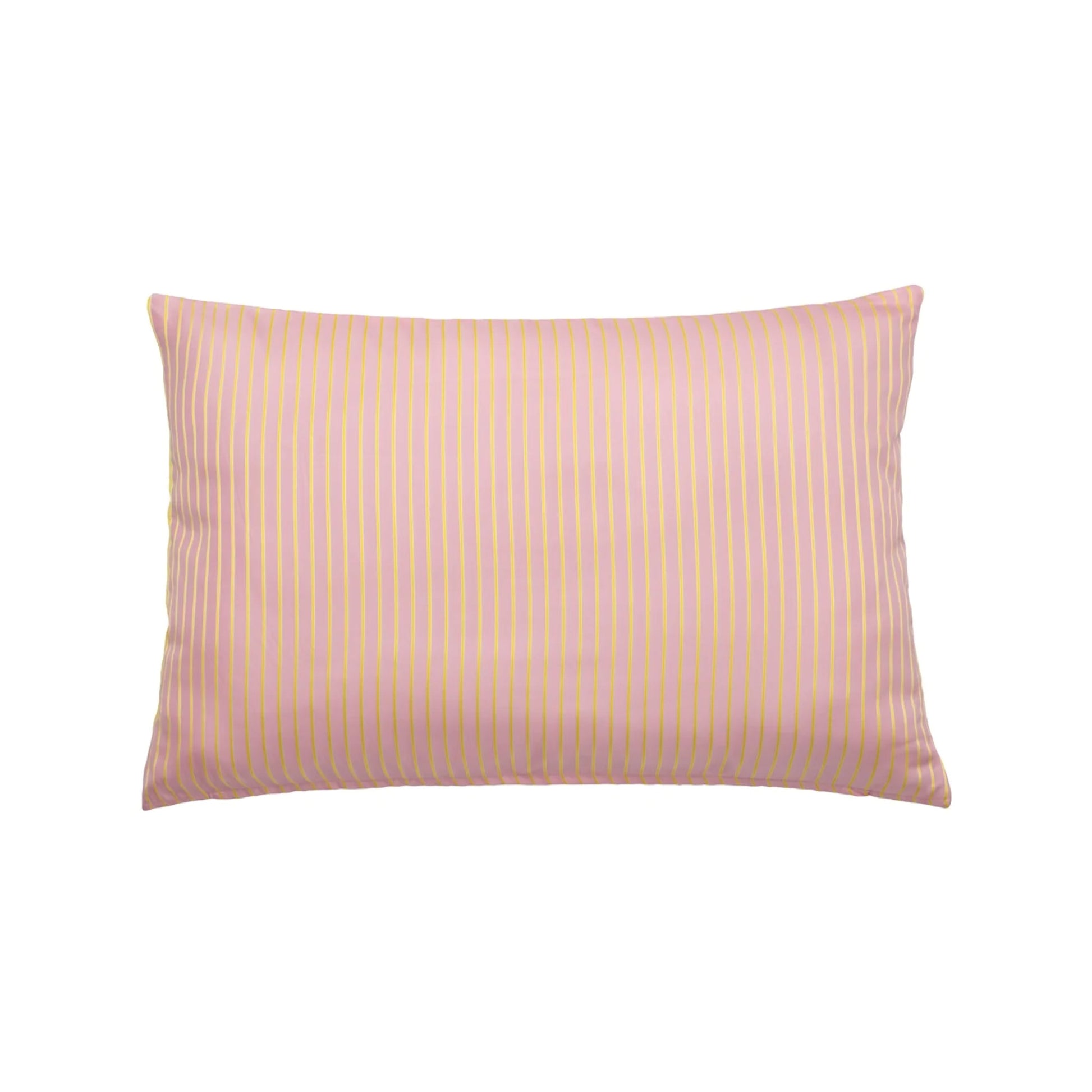 Aflang pude fra Dagny i lyserød med gule stribet, 469 kr.