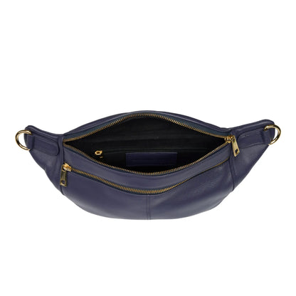 Astrid Bum Bag fra Tim & Simonsen i navy (åben), 649 kr.